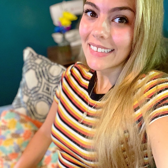 Meet your Posher, Kate - Picture 1 of 2